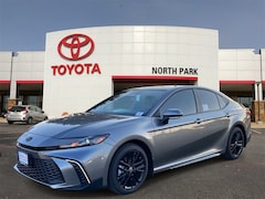 2026 Toyota Camry SE Sedan