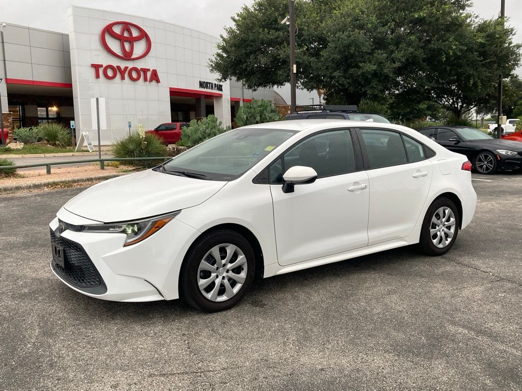 2020 Toyota Corolla LE AT's photo