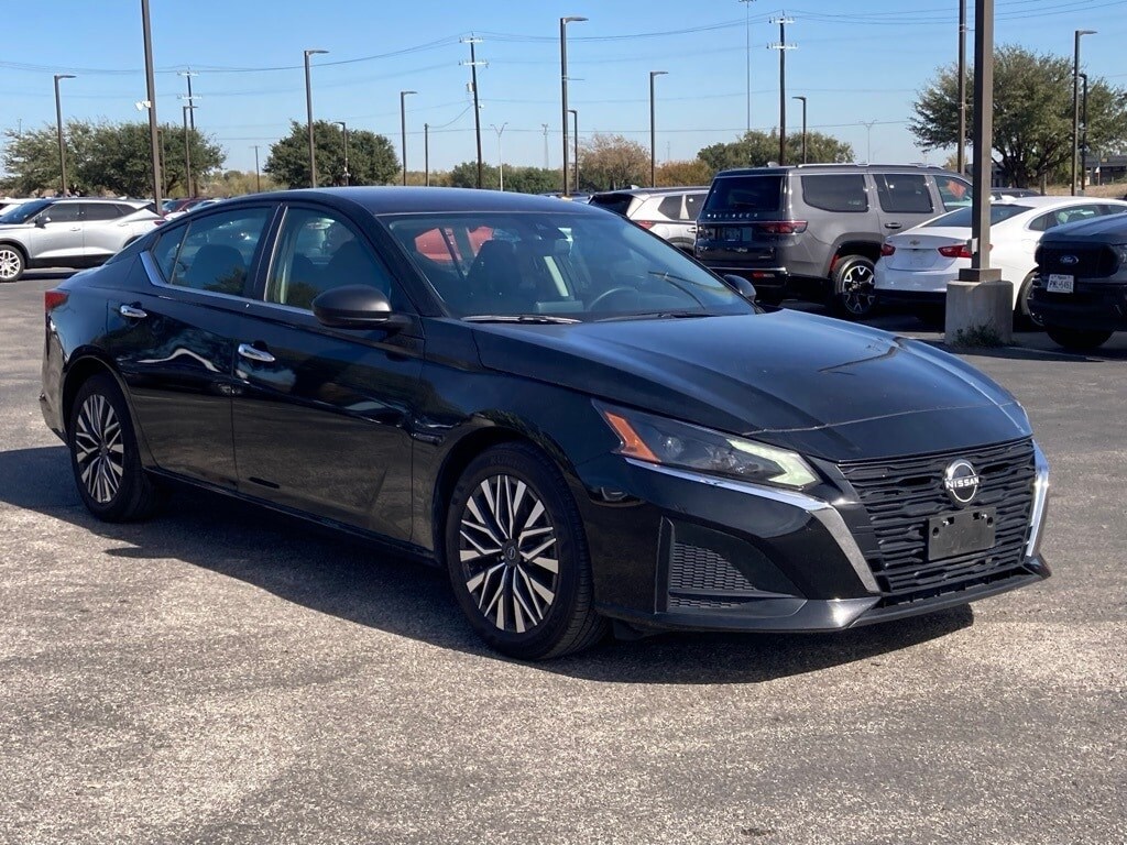 Used 2024 Nissan