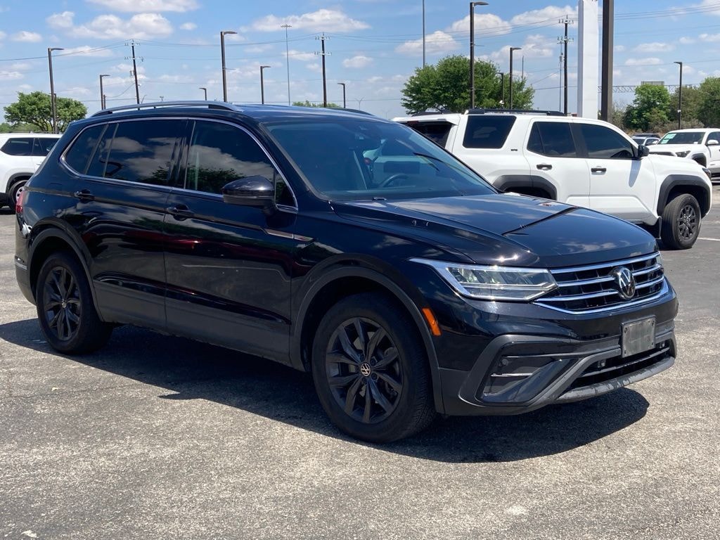 Used 2022 Volkswagen Tiguan 2.0T SE SUV