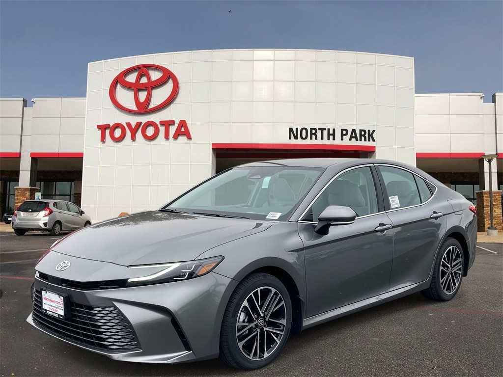 2026 Toyota Camry XLE's photo