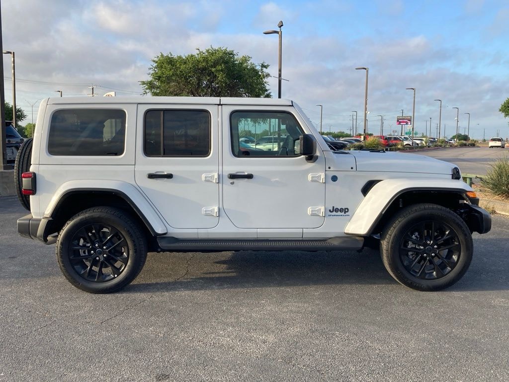 Used 2025 Jeep Wrangler Sahara 4xe SUV