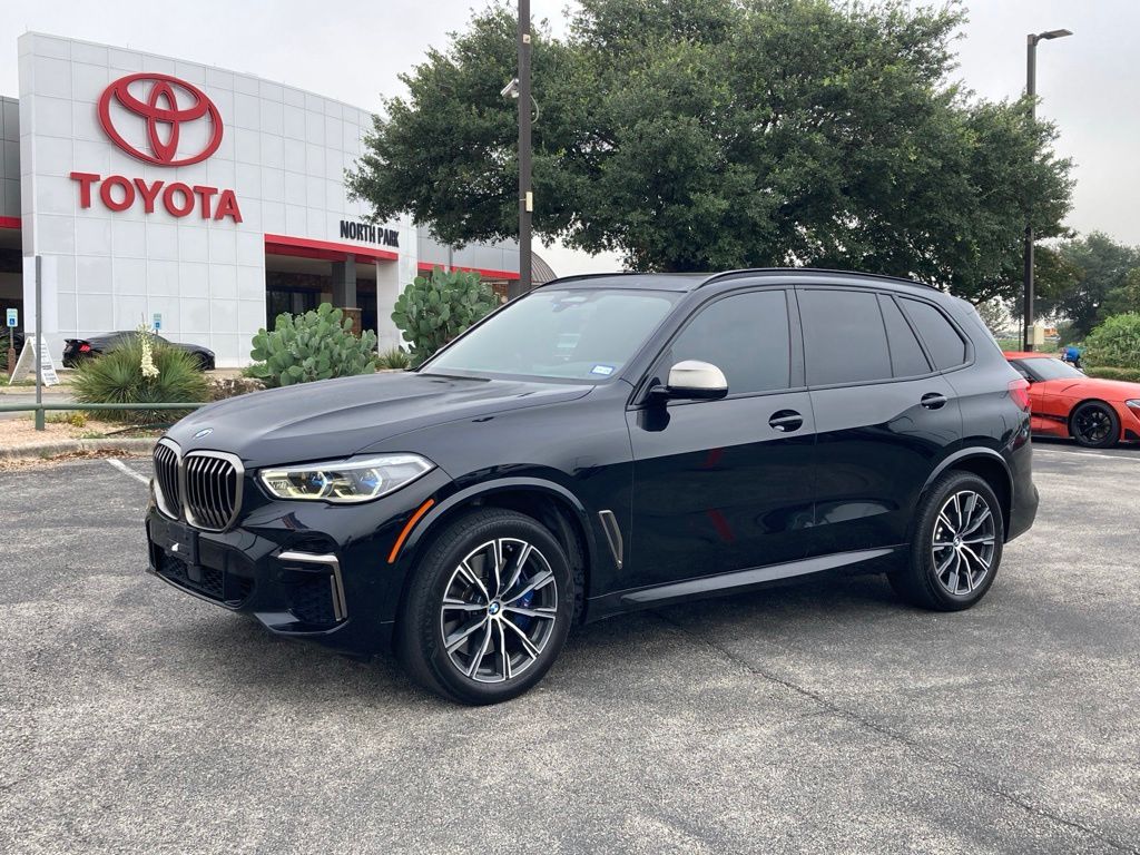 2023 BMW X5 M50i's photo