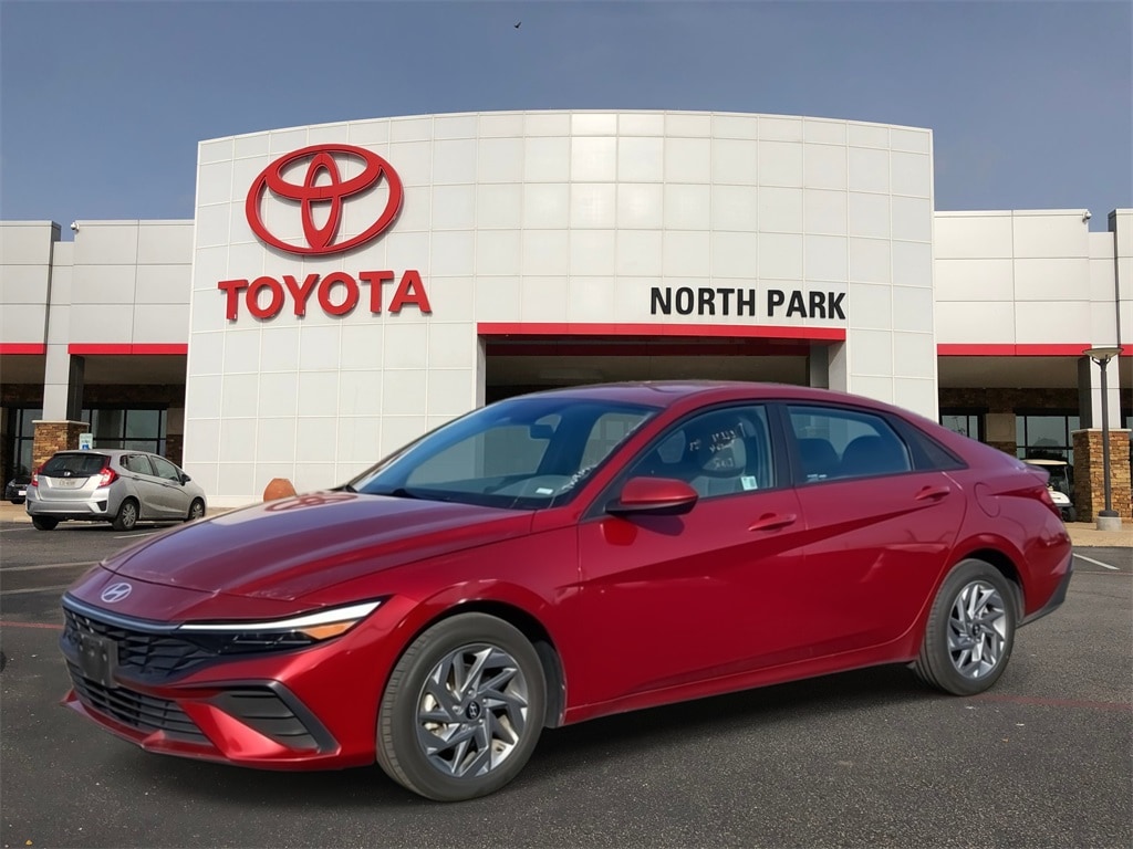 2024 Hyundai Elantra SEL