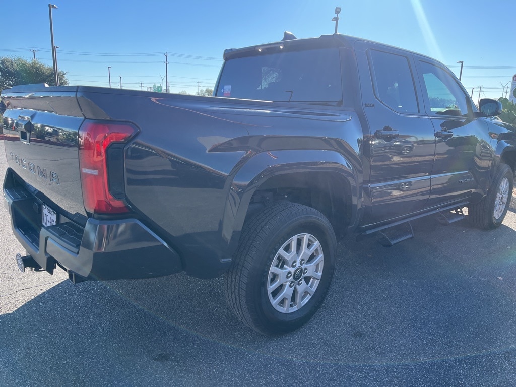 Used 2025 Toyota Tacoma SR5 Truck
