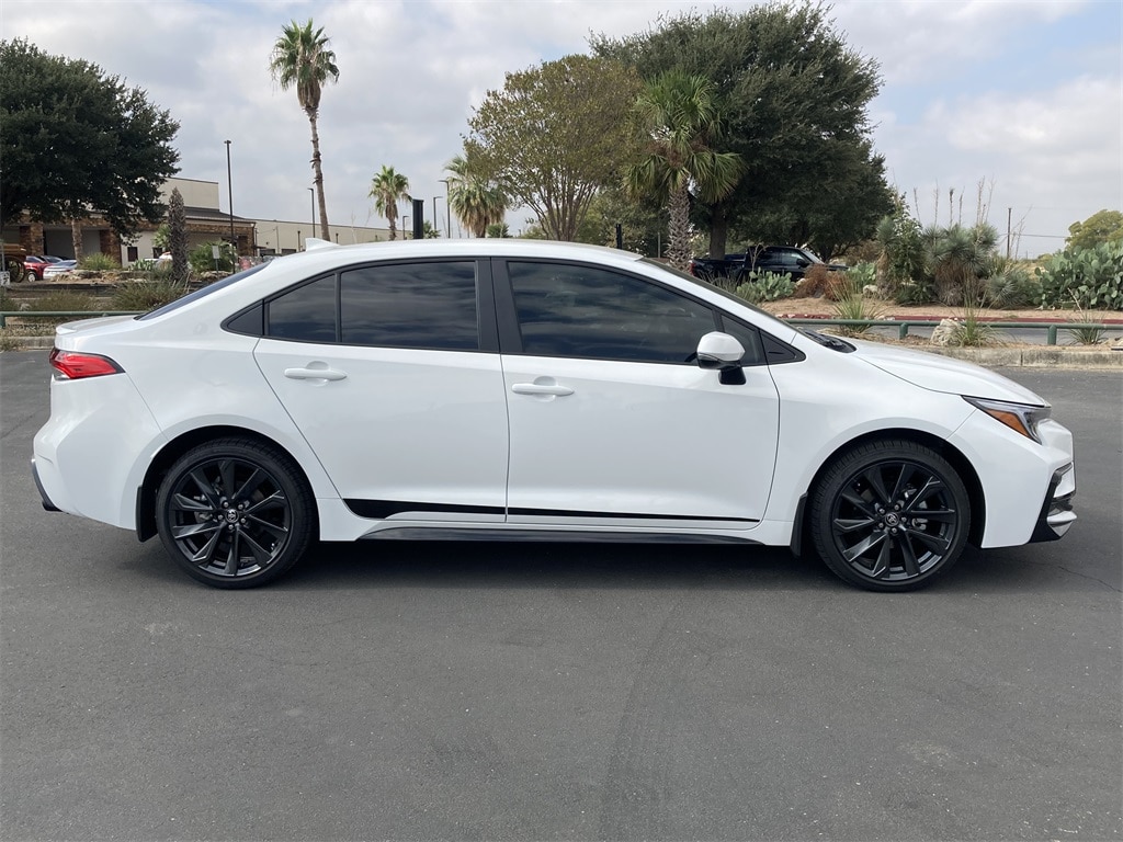 New 2026 Toyota Corolla SE Sedan