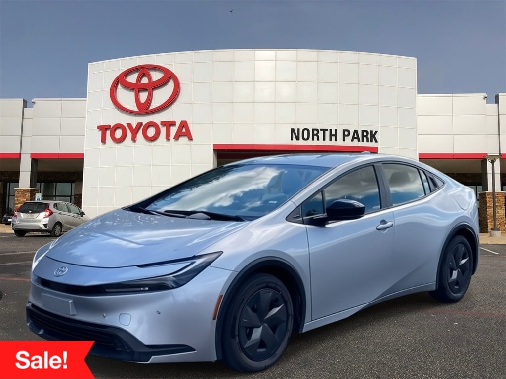 Certified 2024 Toyota Prius LE Hatchback