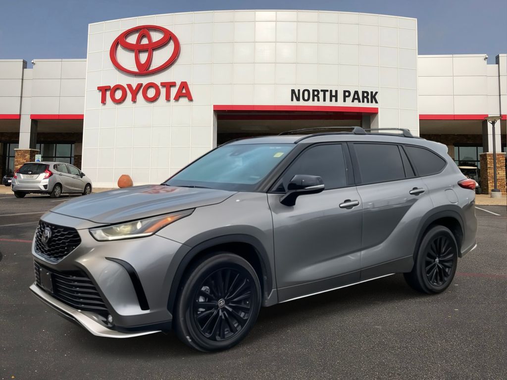 2026 Toyota Highlander SUV 