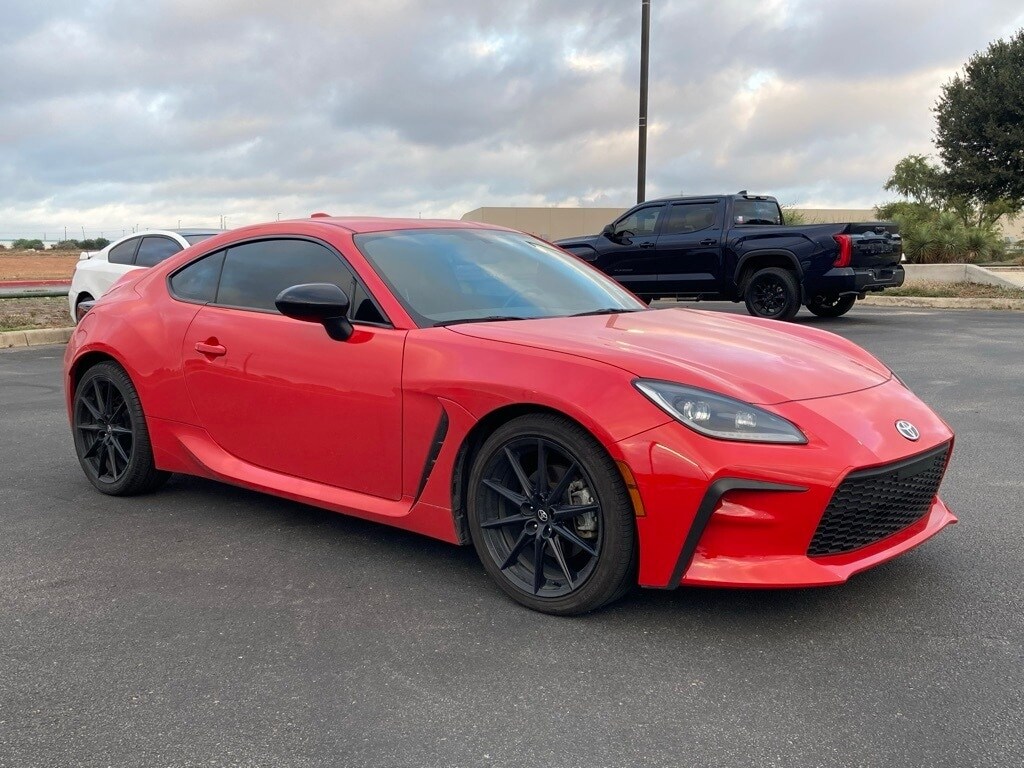 2022 Toyota GR86 Premium photo 3