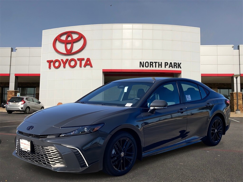 New 2026 Toyota Camry SE Sedan
