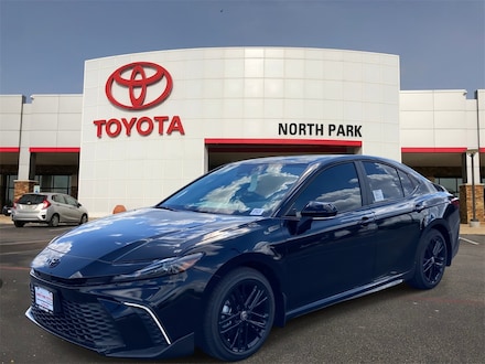 2026 Toyota Camry SE Sedan
