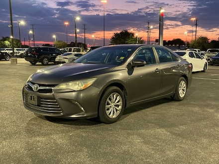 2015 Toyota Camry LE Sedan