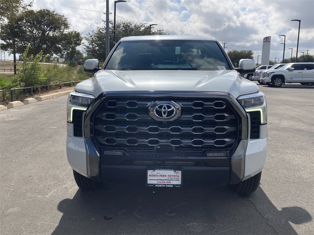 New 2026 Toyota Tundra 4WD Platinum Hybrid Crew Cab Pickup