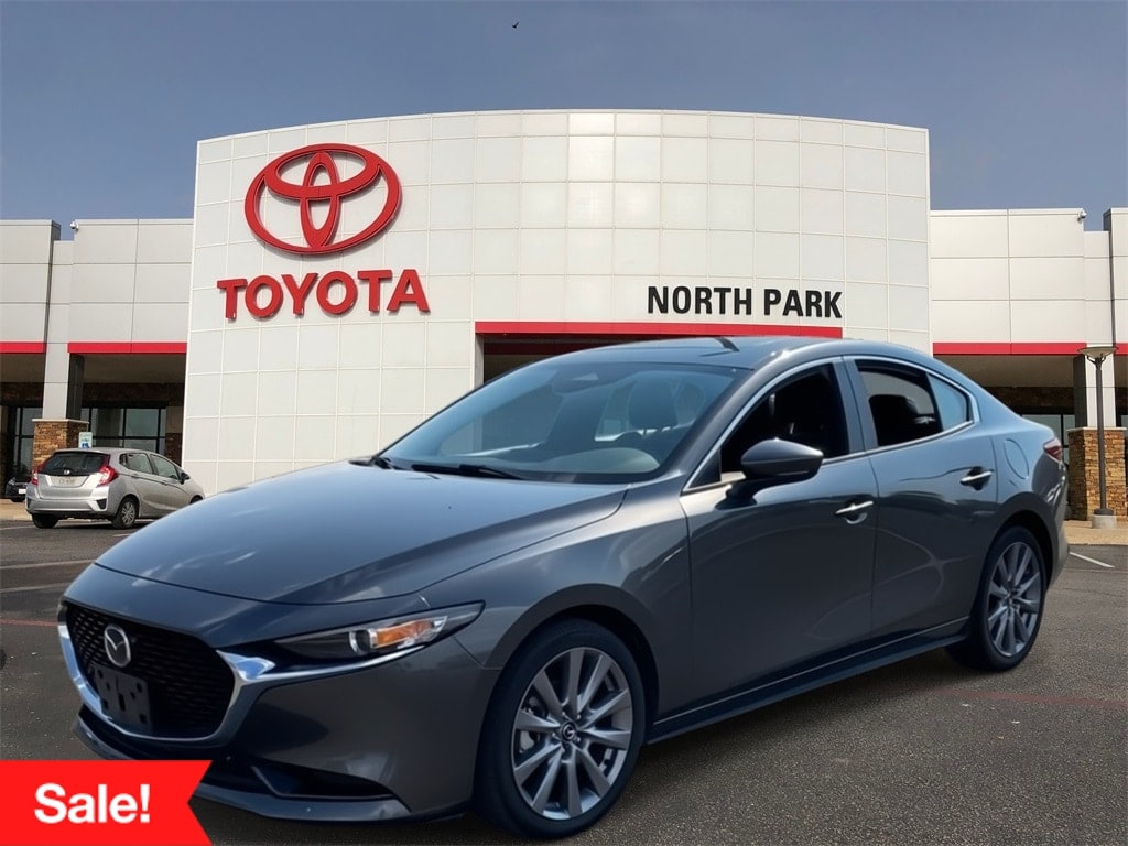 2025 Mazda Mazda3 Preferred's photo