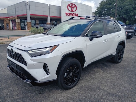 2025 Toyota RAV4 Hybrid XSE SUV