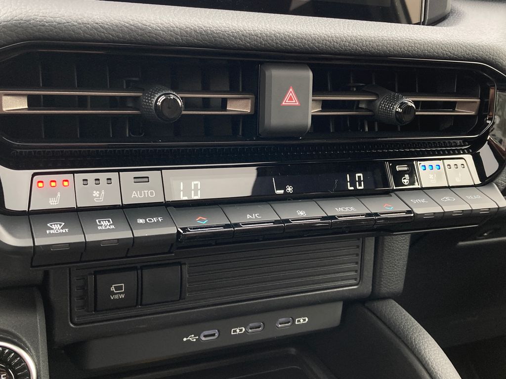 2026 Toyota Land Cruiser Land Cruiser 1958 - Photo 27