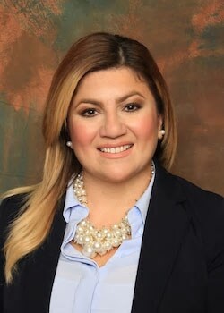 Staff member Laura Luna from ID_1767836207ea