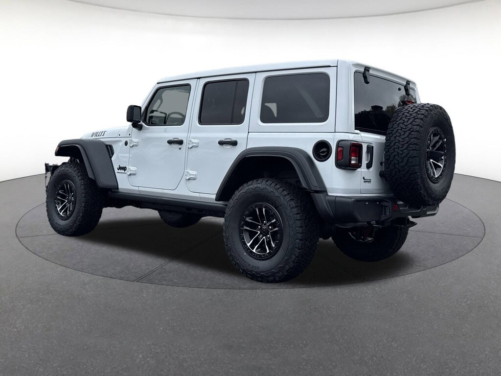 New 2026 Jeep Wrangler 4-DOOR WILLYS Sport Utility