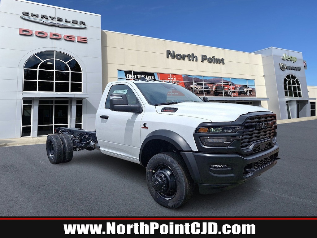 New 2025 Ram 4500 Chassis Cab 4500 TRADESMAN CHASSIS REGULAR CAB 4X4 84' CA Regular Cab