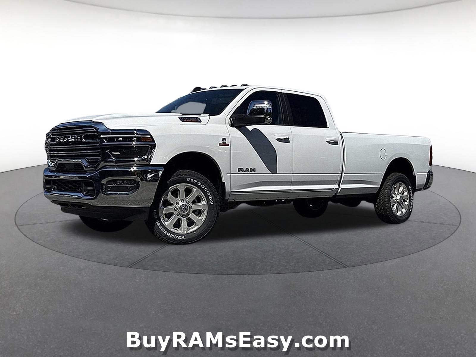 2026 RAM Ram 3500 Pickup Laramie's photo