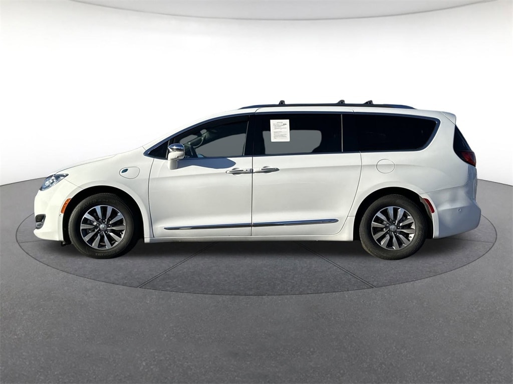 Used 2020 Chrysler Pacifica Hybrid Limited Minivan/Van