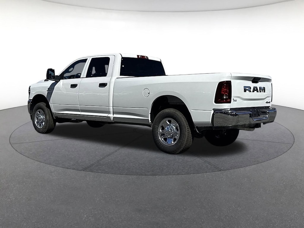 New 2026 Ram 3500 TRADESMAN CREW CAB 4X4 8' BOX Crew Cab