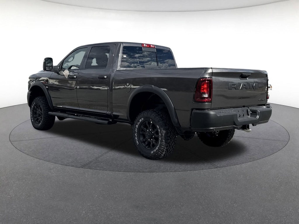 New 2026 Ram 2500 TRADESMAN CREW CAB 4X4 6'4 BOX Crew Cab