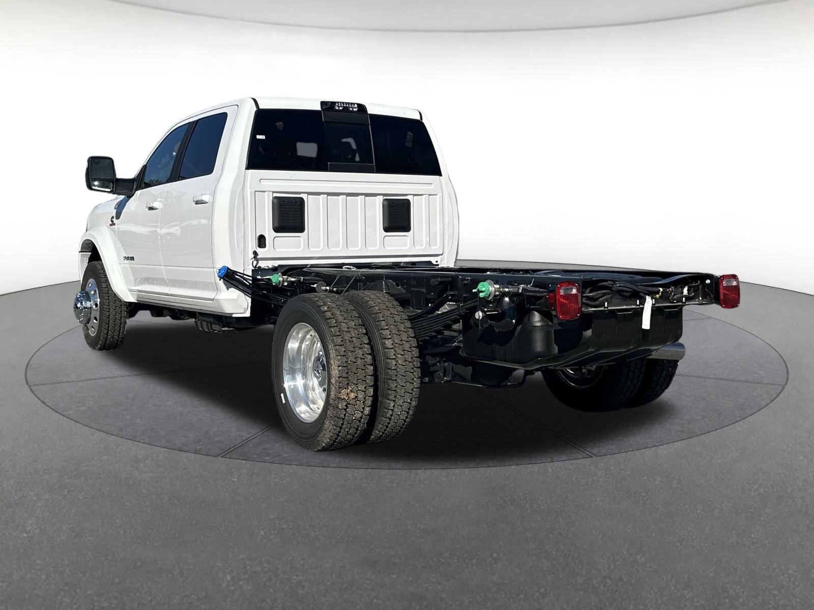 2026 Ram 5500 photo 3