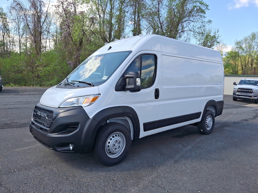 New 2025 Ram ProMaster PROMASTER 2500 TRADESMAN CARGO VAN HIGH ROOF 136' Cargo Van