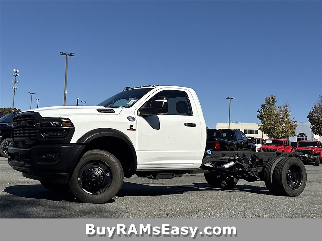 New 2026 Ram 5500 Chassis Cab 5500 TRADESMAN CHASSIS REGULAR CAB 4X2 84' CA Regular Cab