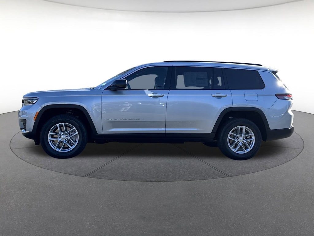 New 2025 Jeep Grand Cherokee L LAREDO X 4X4 Sport Utility