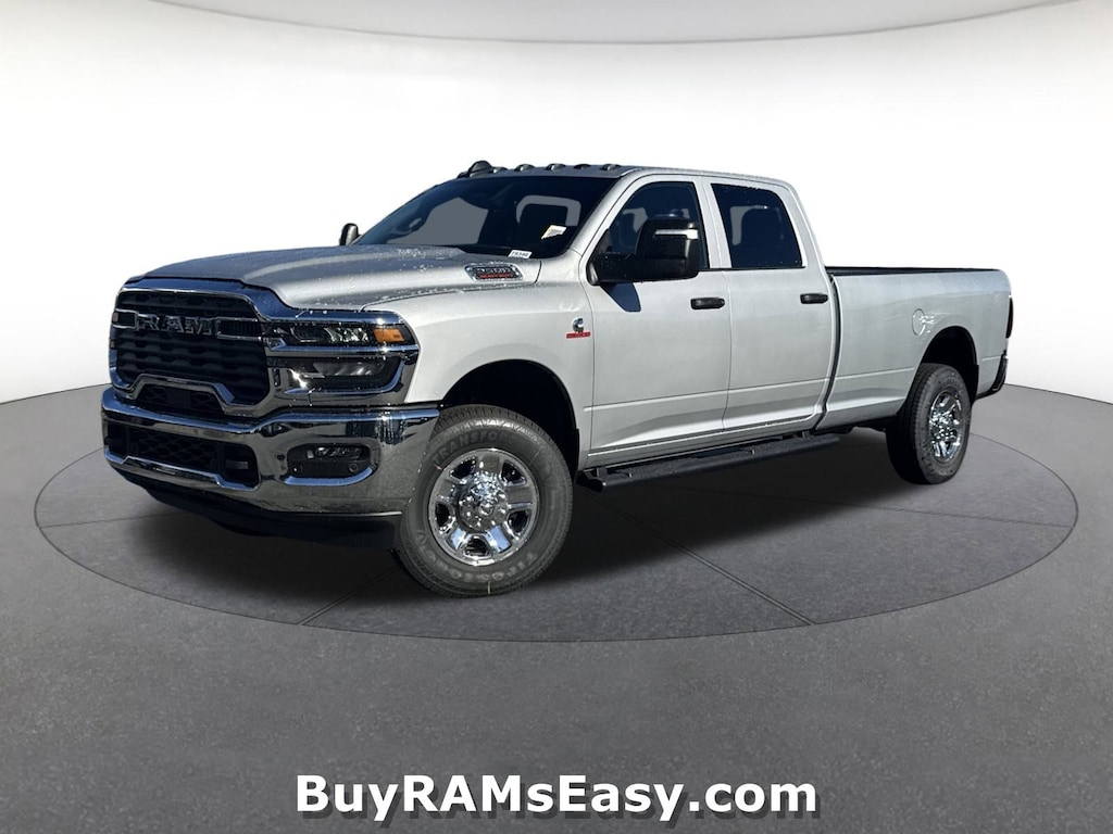 New 2026 Ram 2500 TRADESMAN CREW CAB 4X4 8' BOX Crew Cab