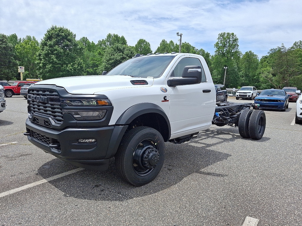 New 2025 Ram 4500 Chassis Cab 4500 TRADESMAN CHASSIS REGULAR CAB 4X4 84' CA Regular Cab