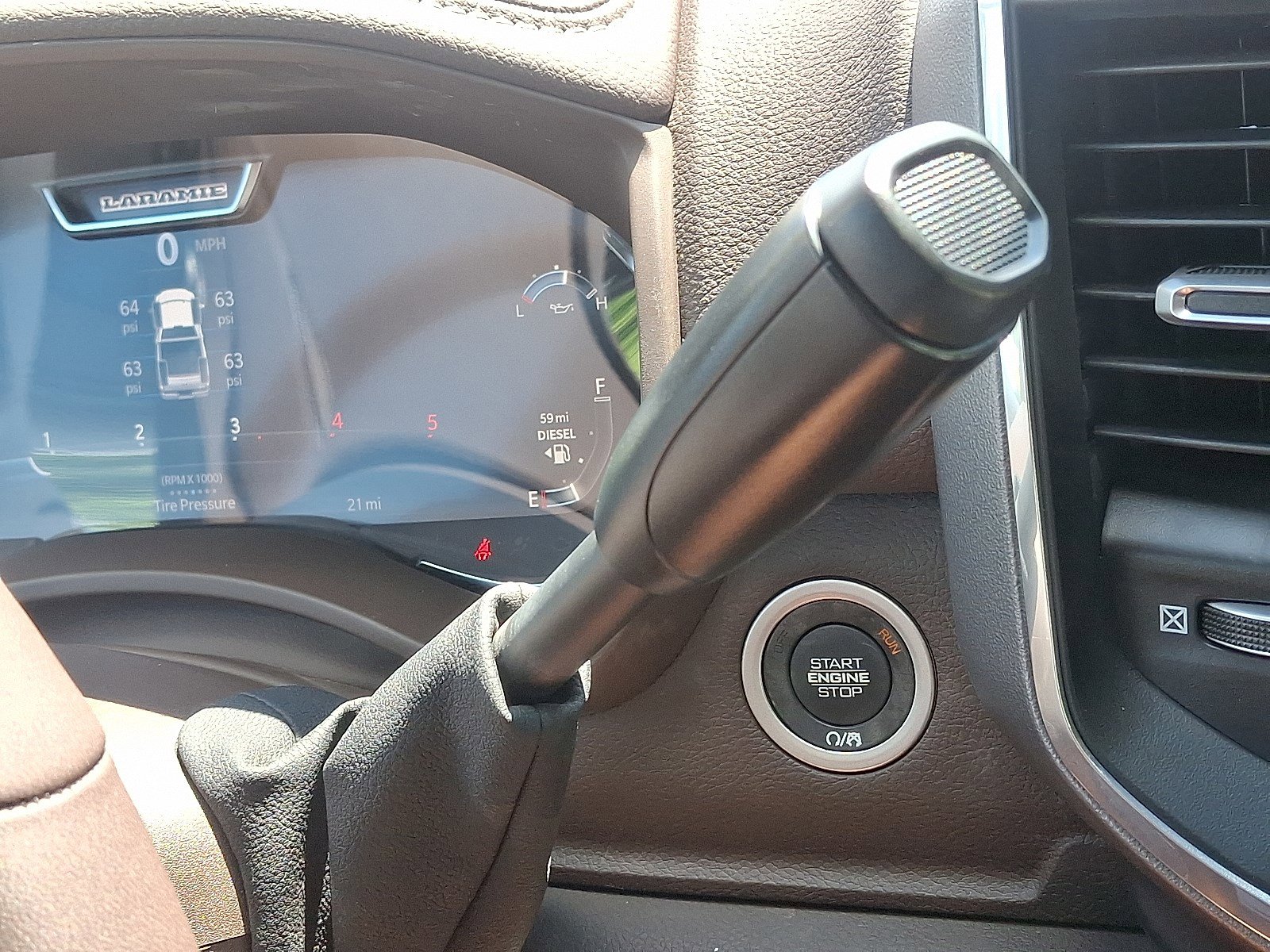 2025 RAM 2500 Laramie - Photo 12