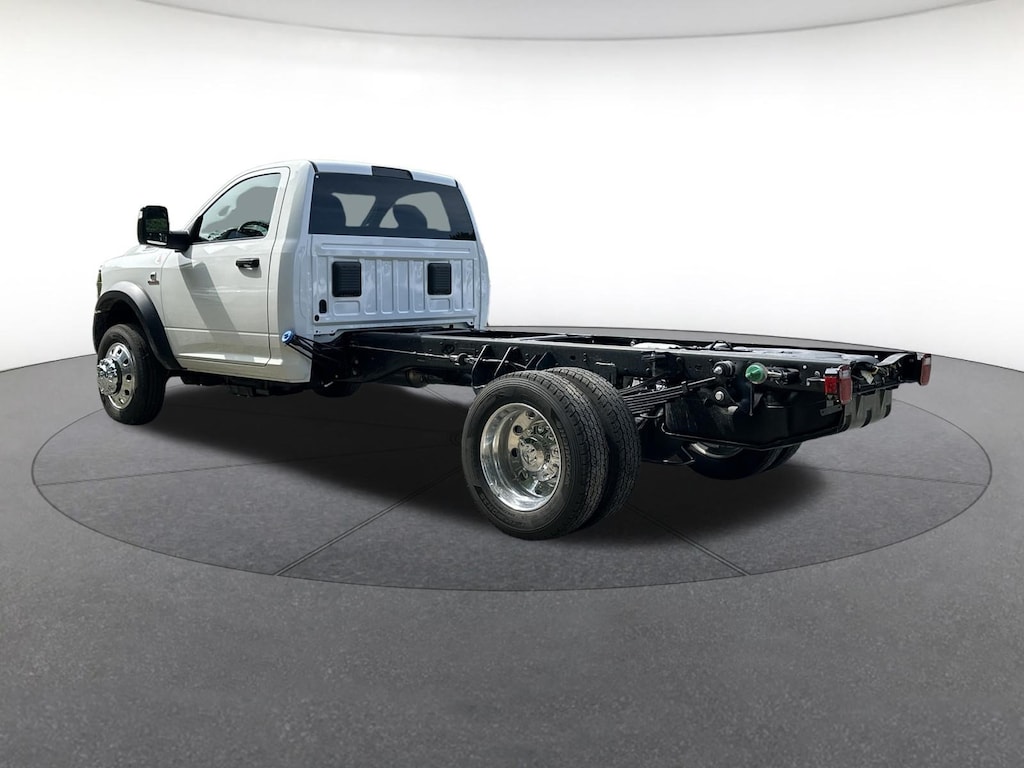 New 2026 Ram 5500 TRADESMAN CHASSIS REGULAR CAB 4X4 84' CA Regular Cab