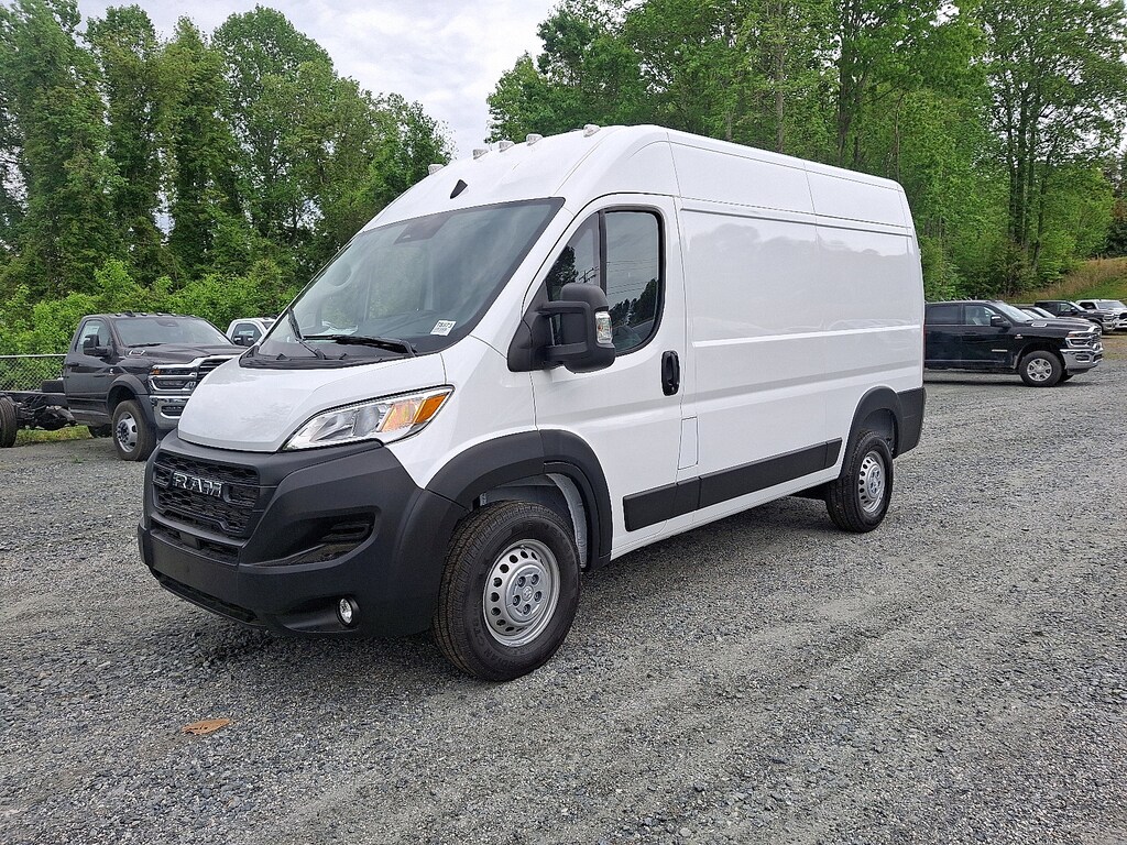 New 2025 Ram ProMaster PROMASTER 2500 TRADESMAN CARGO VAN HIGH ROOF 136' Cargo Van