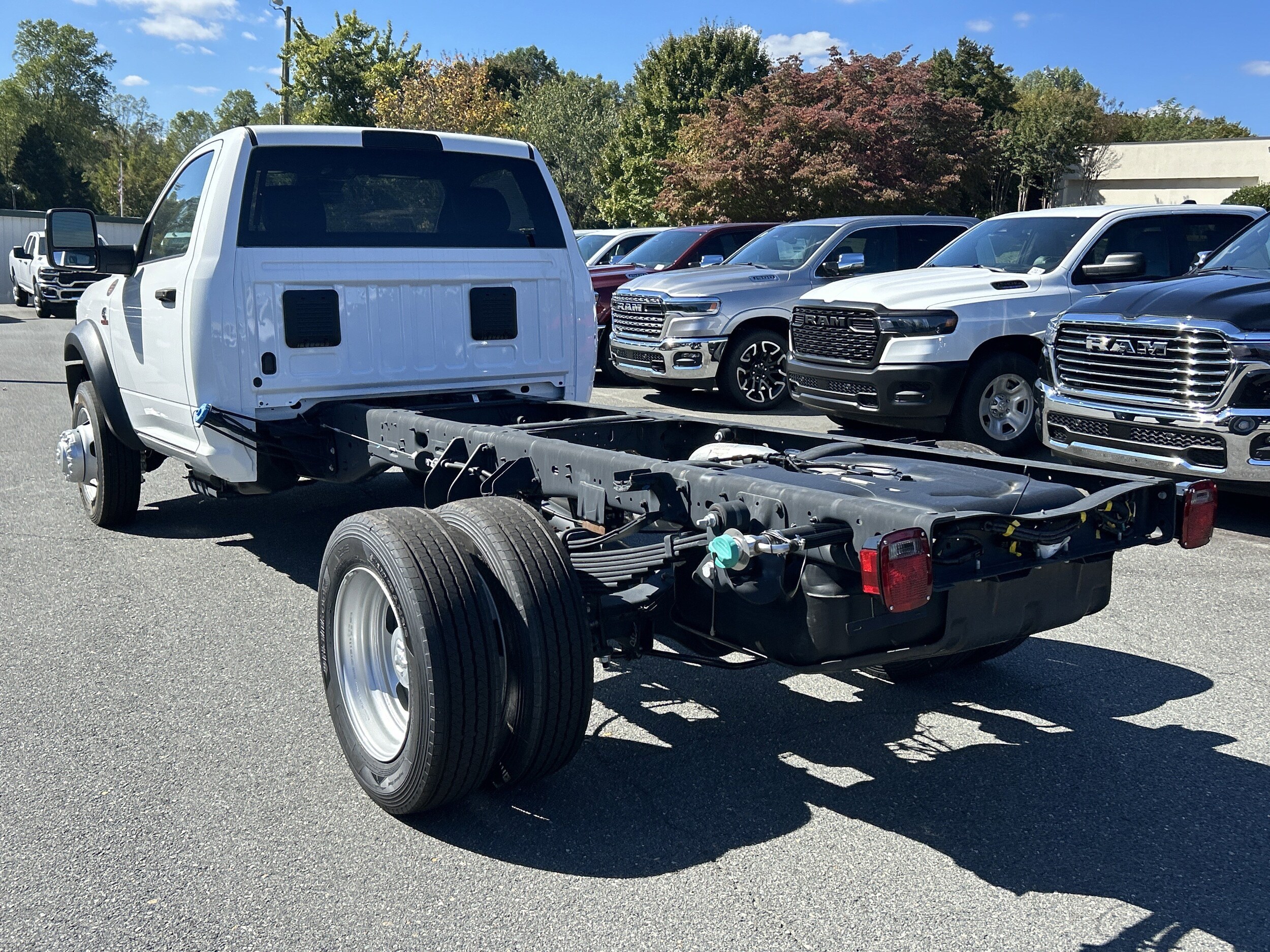 2025 Ram 4500 Tradesman photo 3