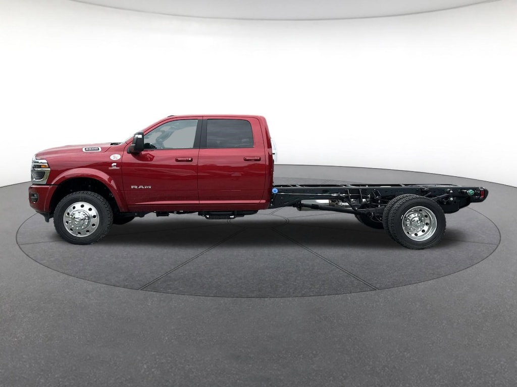 New 2026 Ram 5500 Chassis Cab BIG HORN CREW 4X4 84' CA Crew Cab