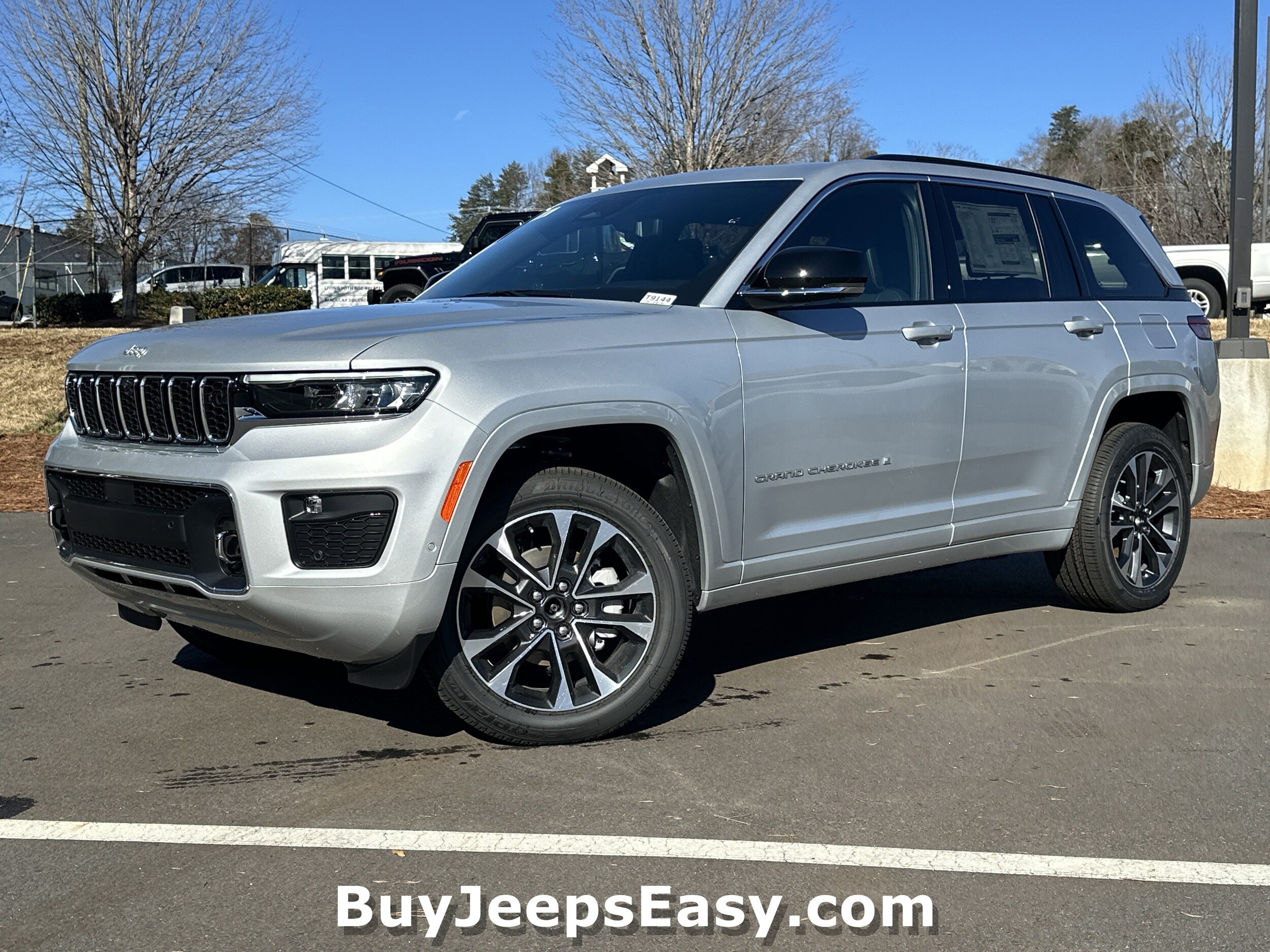 2025 Jeep Grand Cherokee Overland's photo