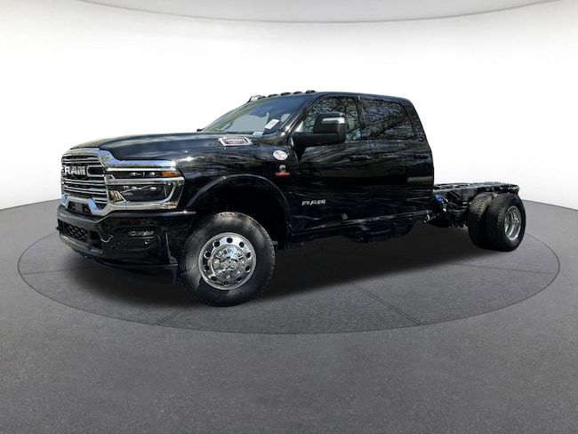 2026 Ram 3500 Chassis Cab BIG HORN CREW   4X4 60' CA Crew Cab