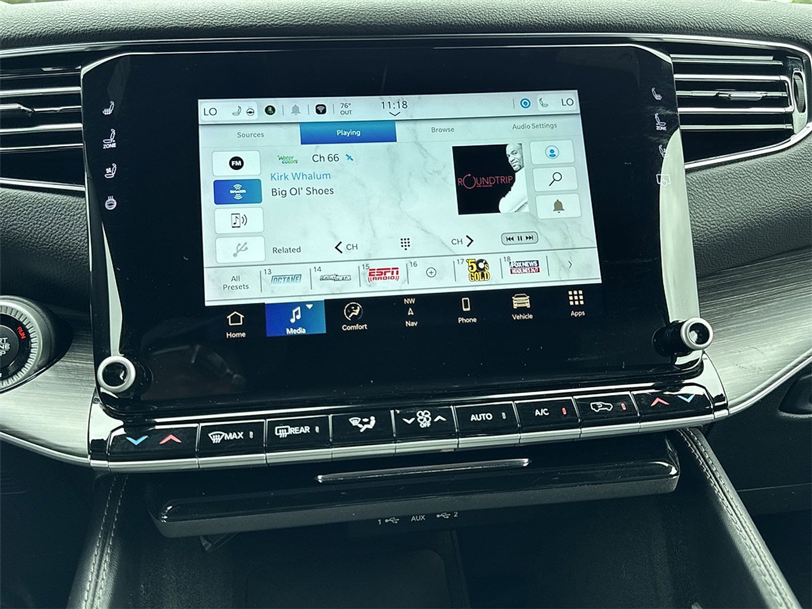 2023 Jeep Wagoneer L Series II photo 4