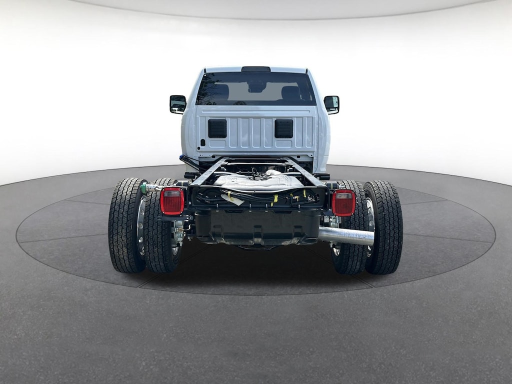 New 2026 Ram 5500 TRADESMAN CHASSIS REGULAR CAB 4X4 84' CA Regular Cab