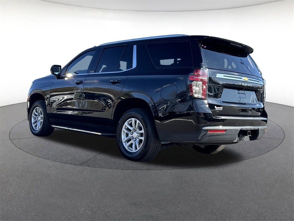 2024 Chevrolet Tahoe LT photo 2