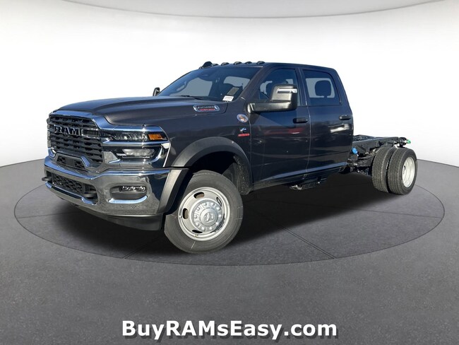 2026 Ram 5500 Chassis Cab TRADESMAN  CREW  4X4 60' CA Crew Cab