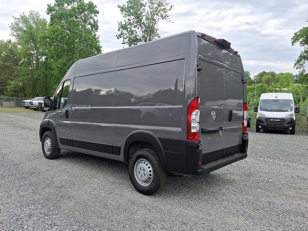 New 2025 Ram ProMaster PROMASTER 2500 TRADESMAN CARGO VAN HIGH ROOF 136' Cargo Van