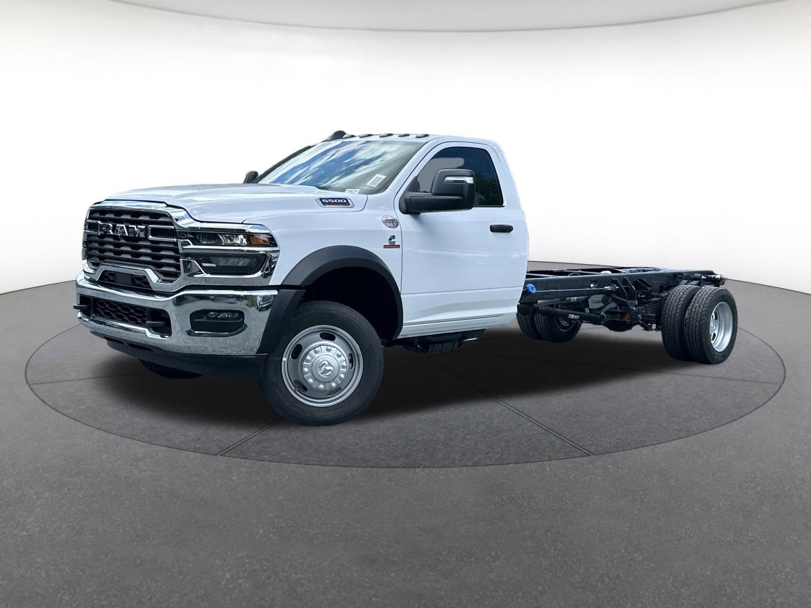 2026 RAM 5500 Big Horn 4X4 Reg Cab LWB DRW 205" WB's photo