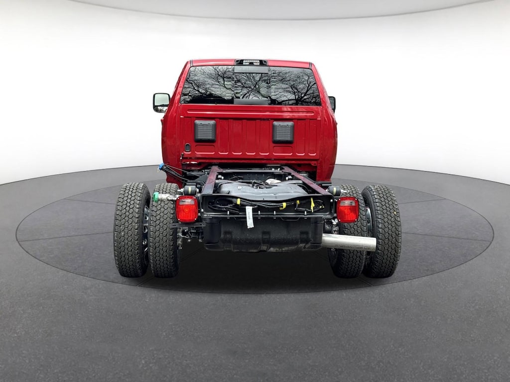 New 2026 Ram 3500 Chassis Cab BIG HORN CREW 4X4 60' CA Crew Cab