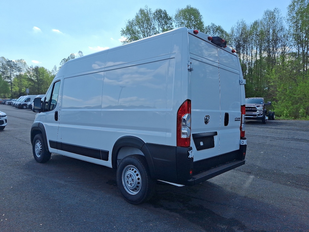 New 2025 Ram ProMaster PROMASTER 2500 TRADESMAN CARGO VAN HIGH ROOF 136' Cargo Van