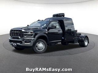 2025 Ram 5500 Chassis Cab TRADESMAN  REGULAR  4X4 120' CA Regular Cab