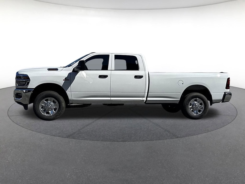 New 2026 Ram 3500 TRADESMAN CREW CAB 4X4 8' BOX Crew Cab